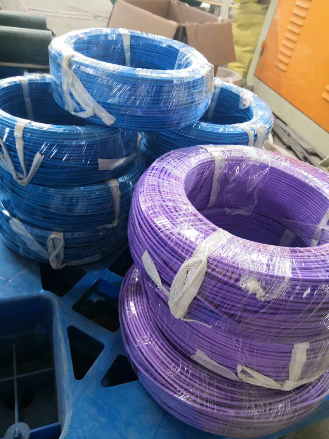 Fabricante 18AWG Cable eléctrico Cable plano 2 núcleos 3 núcleos 1.5mm 2.5mm 4sqmm Chaqueta de PVC Precio de fábrica FFC Cable eléctrico plano Cable de alimentación