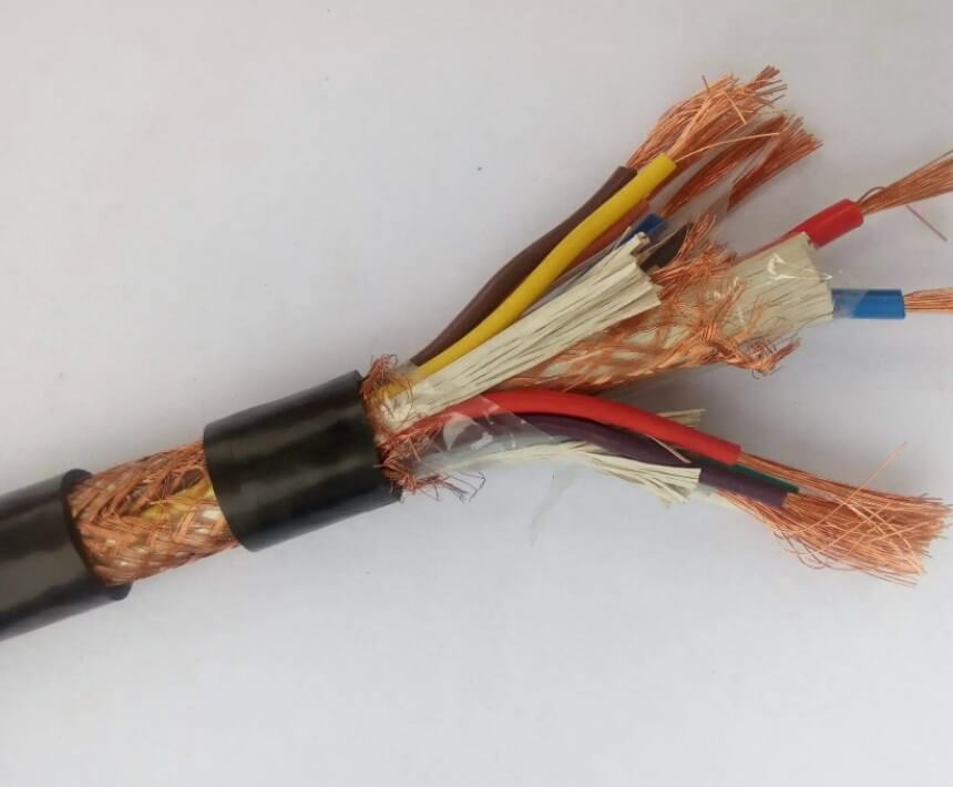 Cable blindado trenzado de alambre de cobre de 12 núcleos de 1,5 mm2 Retardante de llama con aislamiento de PVC Revestido de PVC ZR-KVVRP Cable de control flexible apantallado